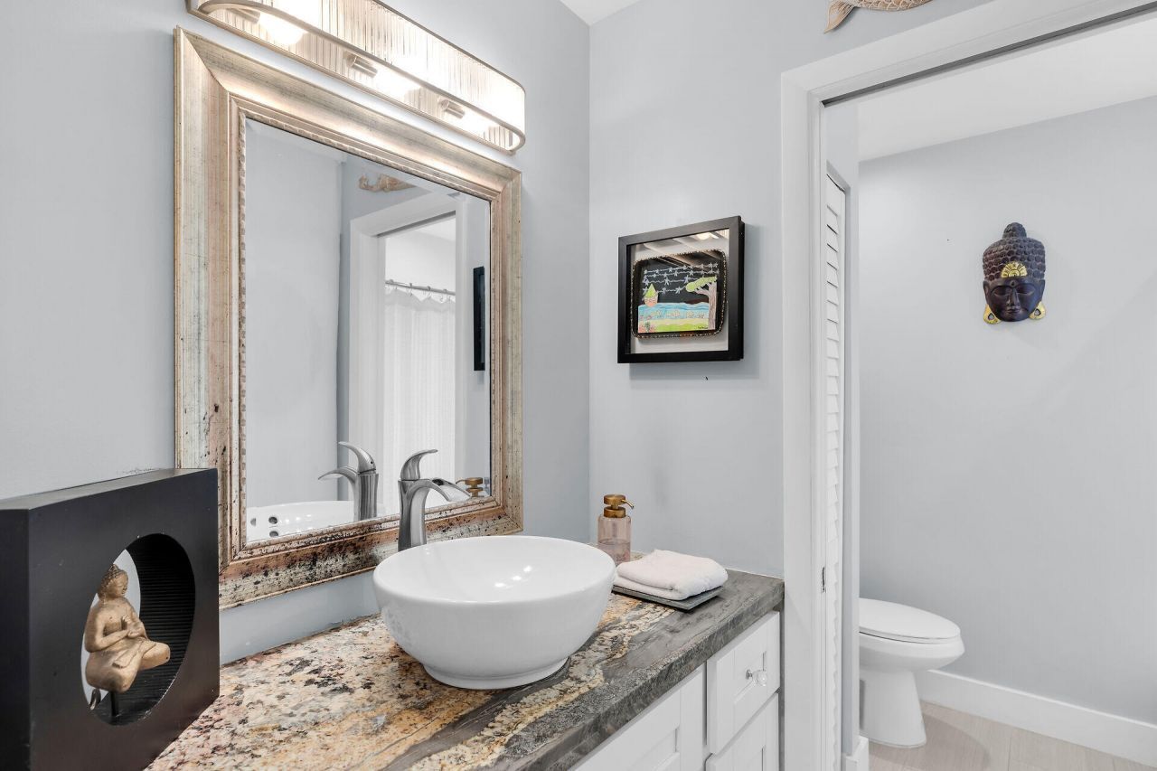 31 S Carysfort Circle, Key Largo, FL 33037 Photo