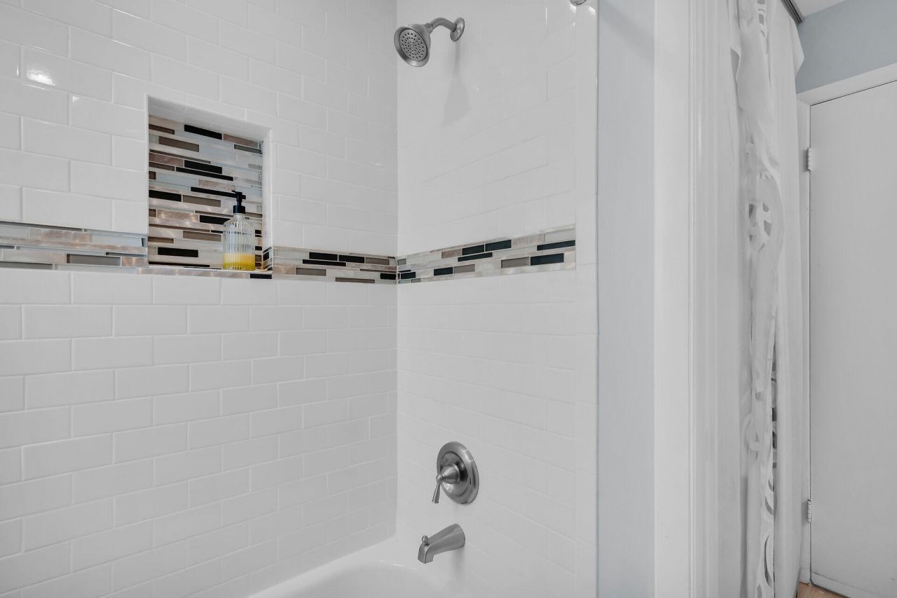 31 S Carysfort Circle, Key Largo, FL 33037 Photo