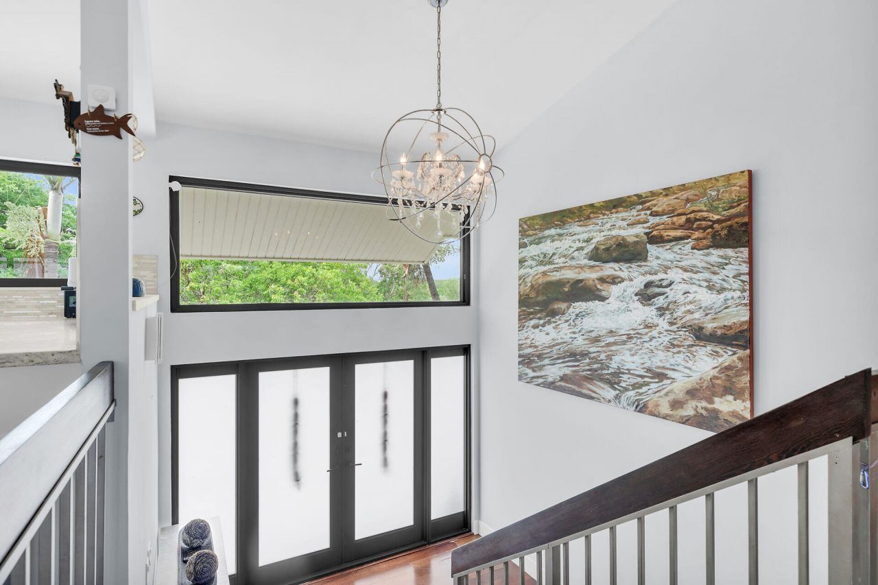 31 S Carysfort Circle, Key Largo, FL 33037 Photo