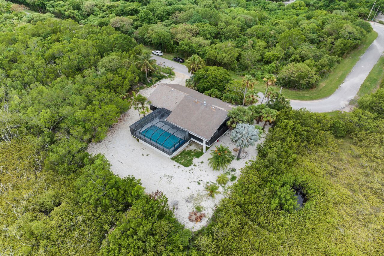 31 S Carysfort Circle, Key Largo, FL 33037 Photo