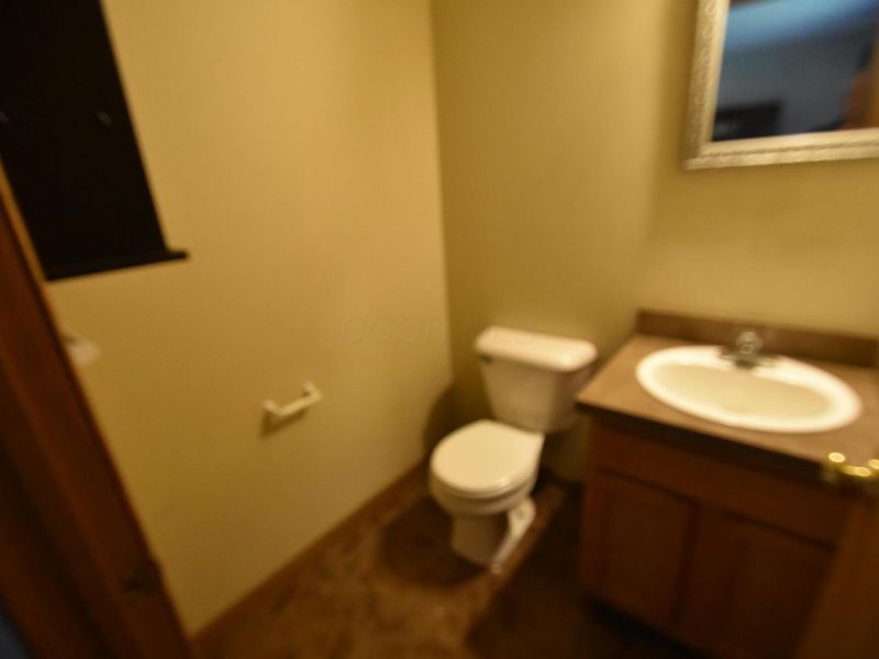 3887 Highland Bluff Drive, Groveport, OH 43125 Photo 15