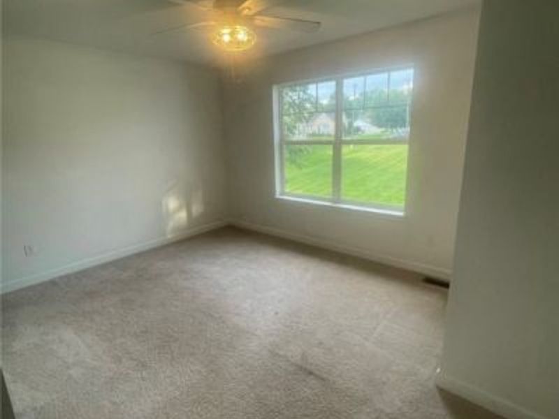 324 Central Street, Hopedale, OH 43976 Photo 12