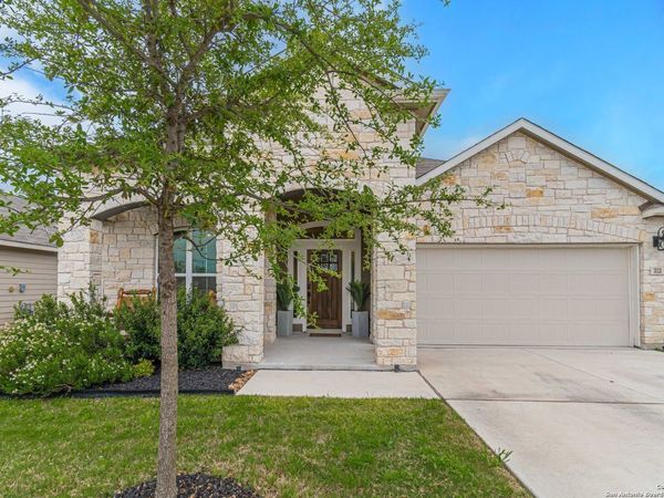 313 N KOWALD LN, New Braunfels, TX 78130