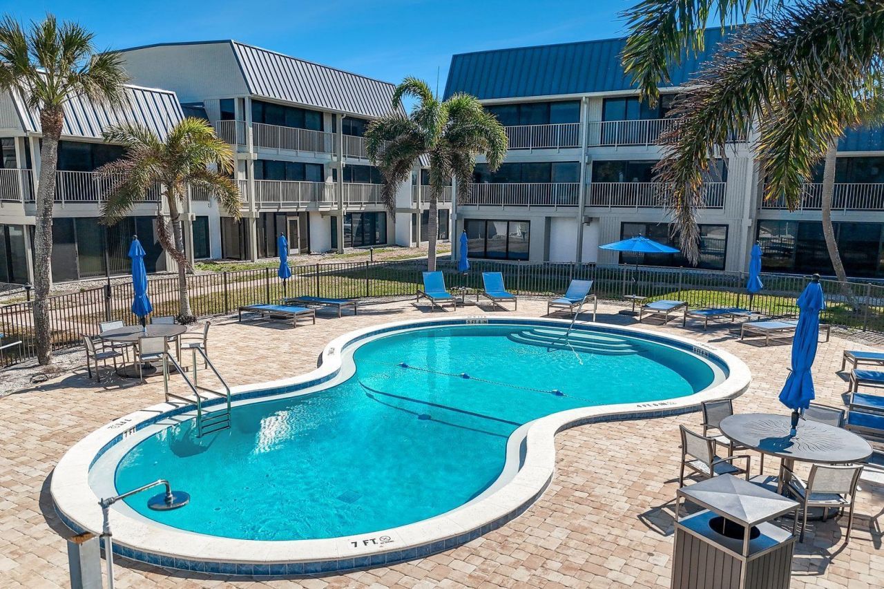 760 Sextant Dr, Unit 321, Sanibel, FL 33957 Photo