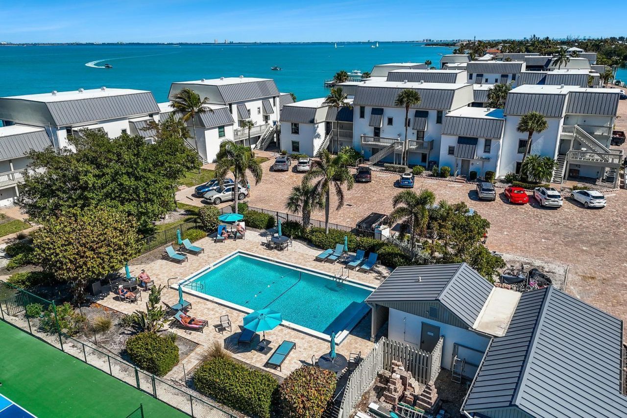 760 Sextant Dr, Unit 321, Sanibel, FL 33957 Photo
