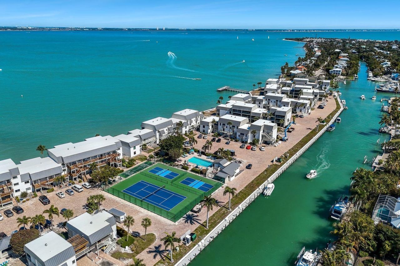 760 Sextant Dr, Unit 321, Sanibel, FL 33957 Photo