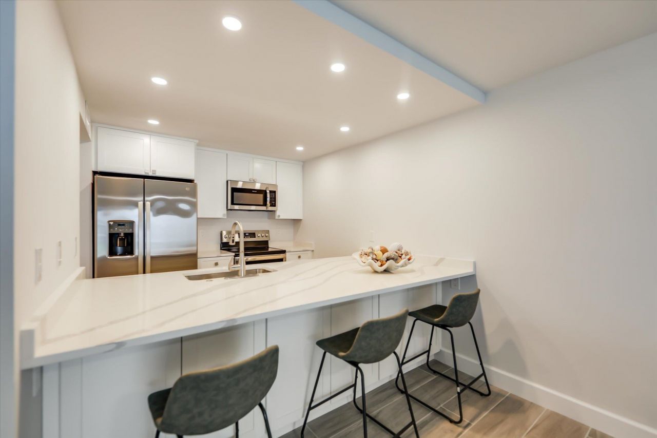 760 Sextant Dr, Unit 321, Sanibel, FL 33957 Photo