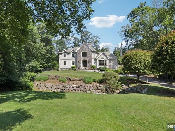 760 Smoke Hollow Trail, FRANKLIN LAKES, NJ 07417