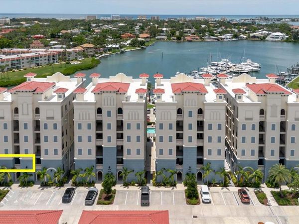 501 TAMIAMI TRAIL N, Unit 201, VENICE, FL 34285