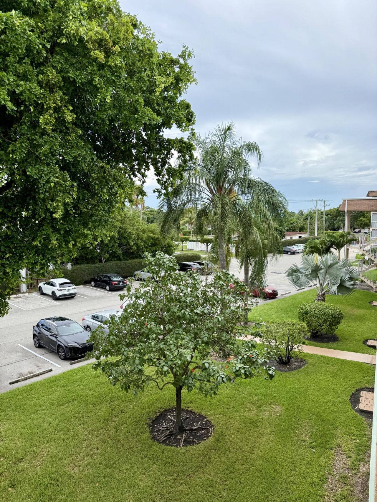200 Village Green Circle E, Unit 310, Palm Springs, FL 33461 Photo