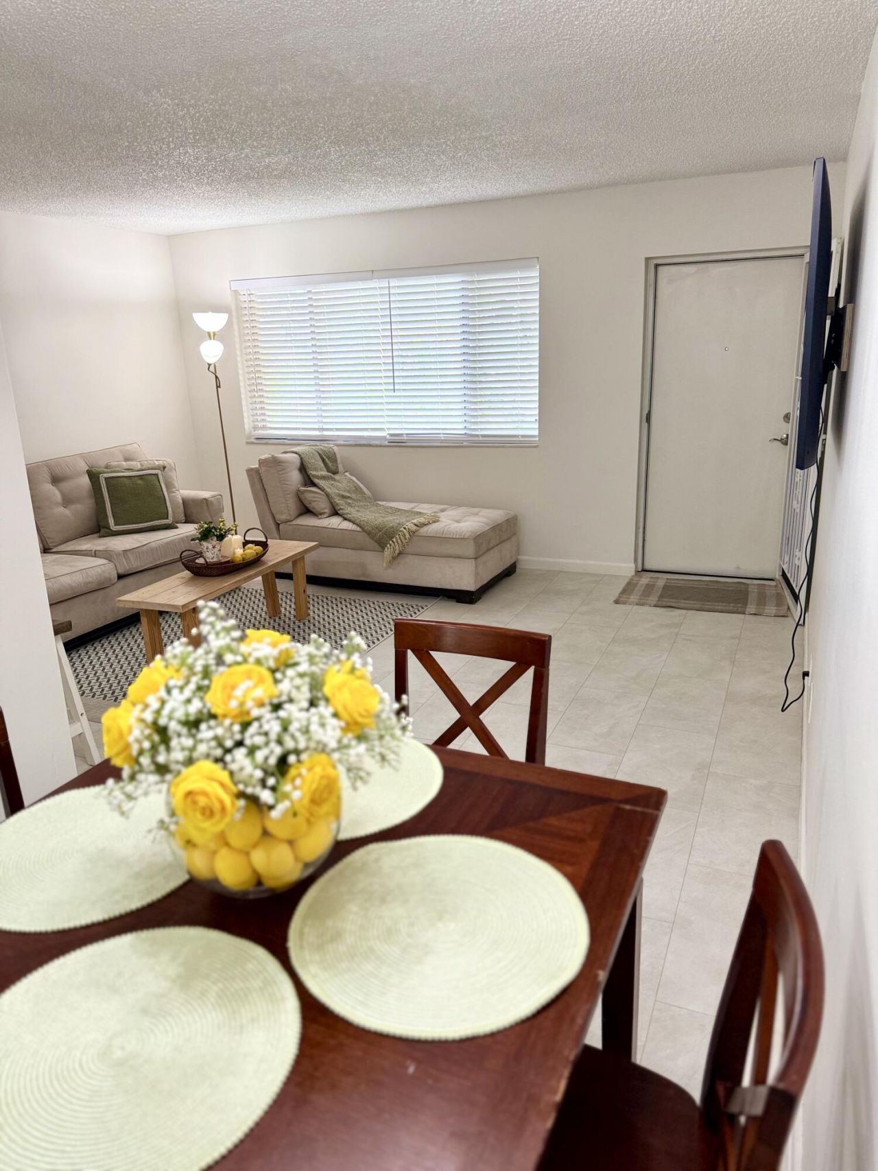 200 Village Green Circle E, Unit 310, Palm Springs, FL 33461 Photo