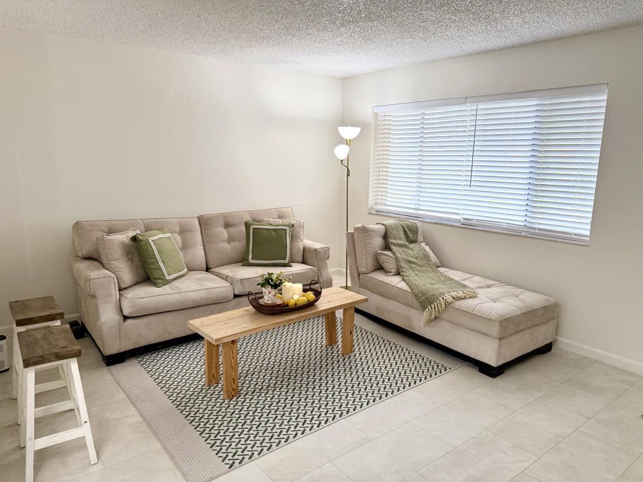 200 Village Green Circle E, Unit 310, Palm Springs, FL 33461 Photo