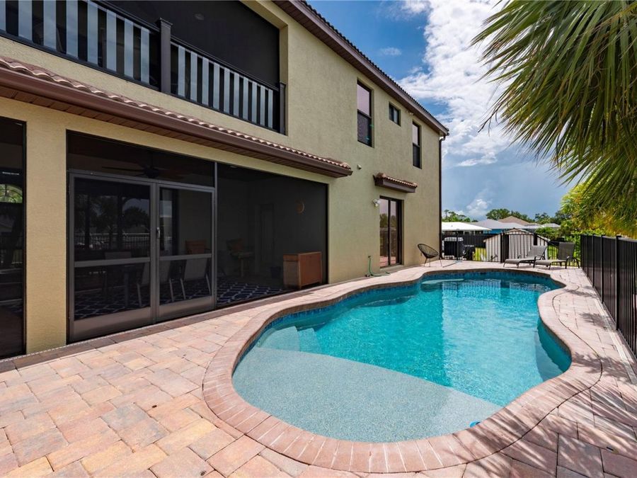 Property Image 61