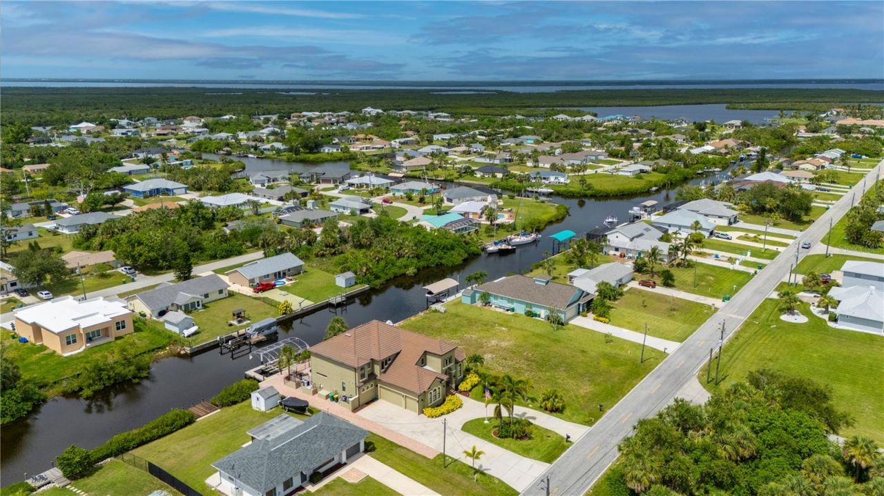 18189 Ohara Drive, Port Charlotte, FL 33948 Photo