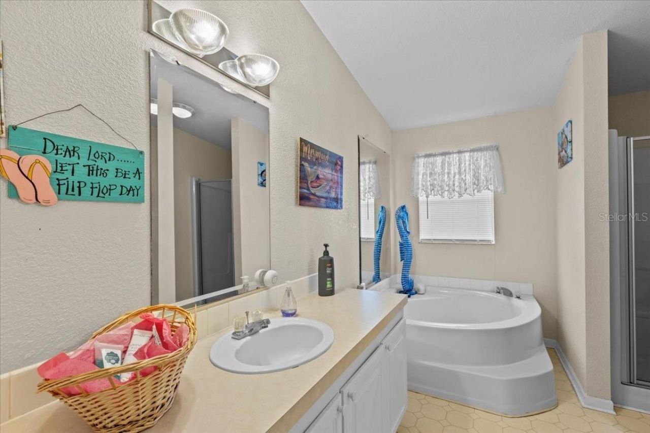 303 NE 290th Avenue, Old Town, FL 32680 Photo