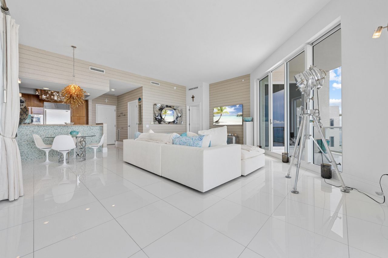 2700 N Ocean Drive, Unit Ph4b, Singer Island, FL 33404 Photo