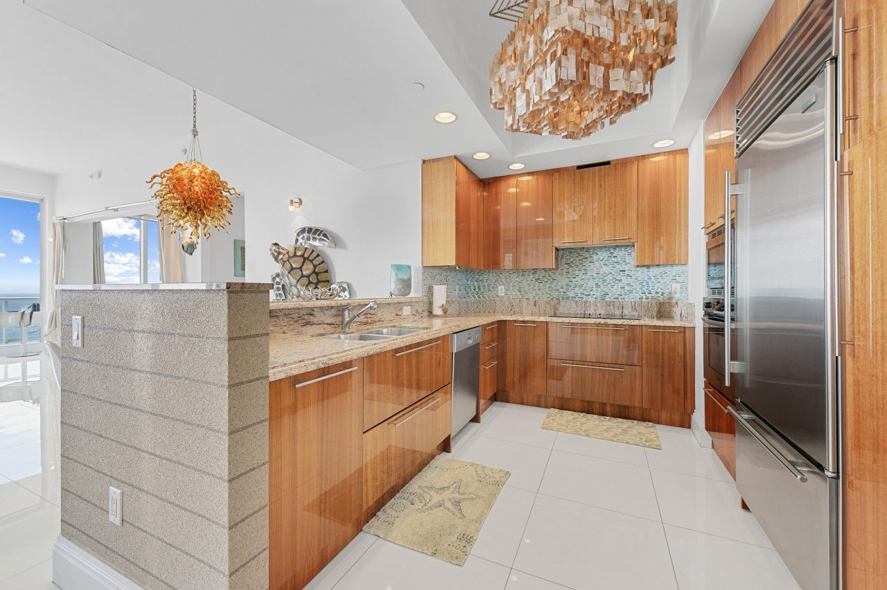 2700 N Ocean Drive, Unit Ph4b, Singer Island, FL 33404 Photo