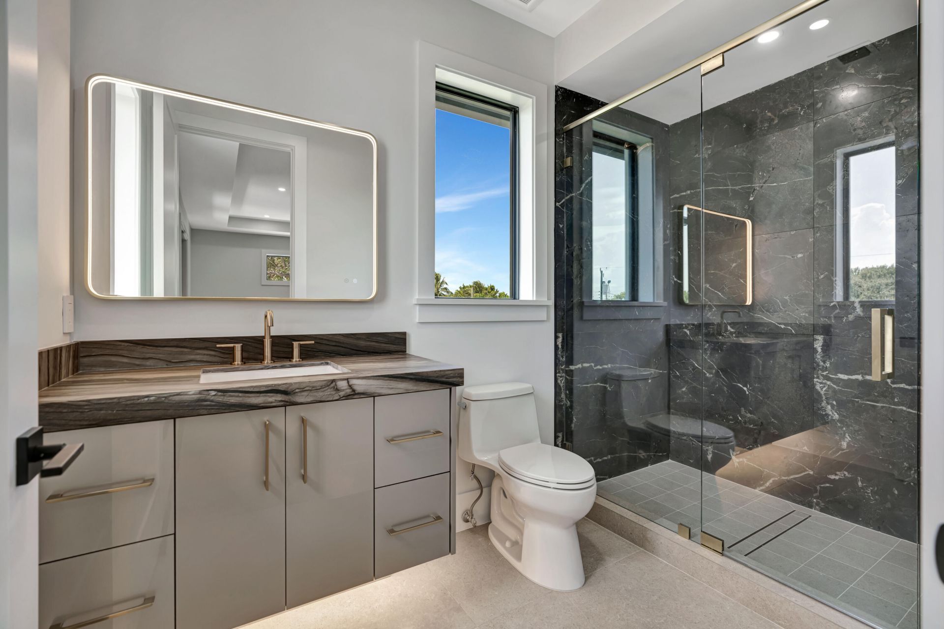 416 S Lake Drive, Lantana, FL 33462 Photo