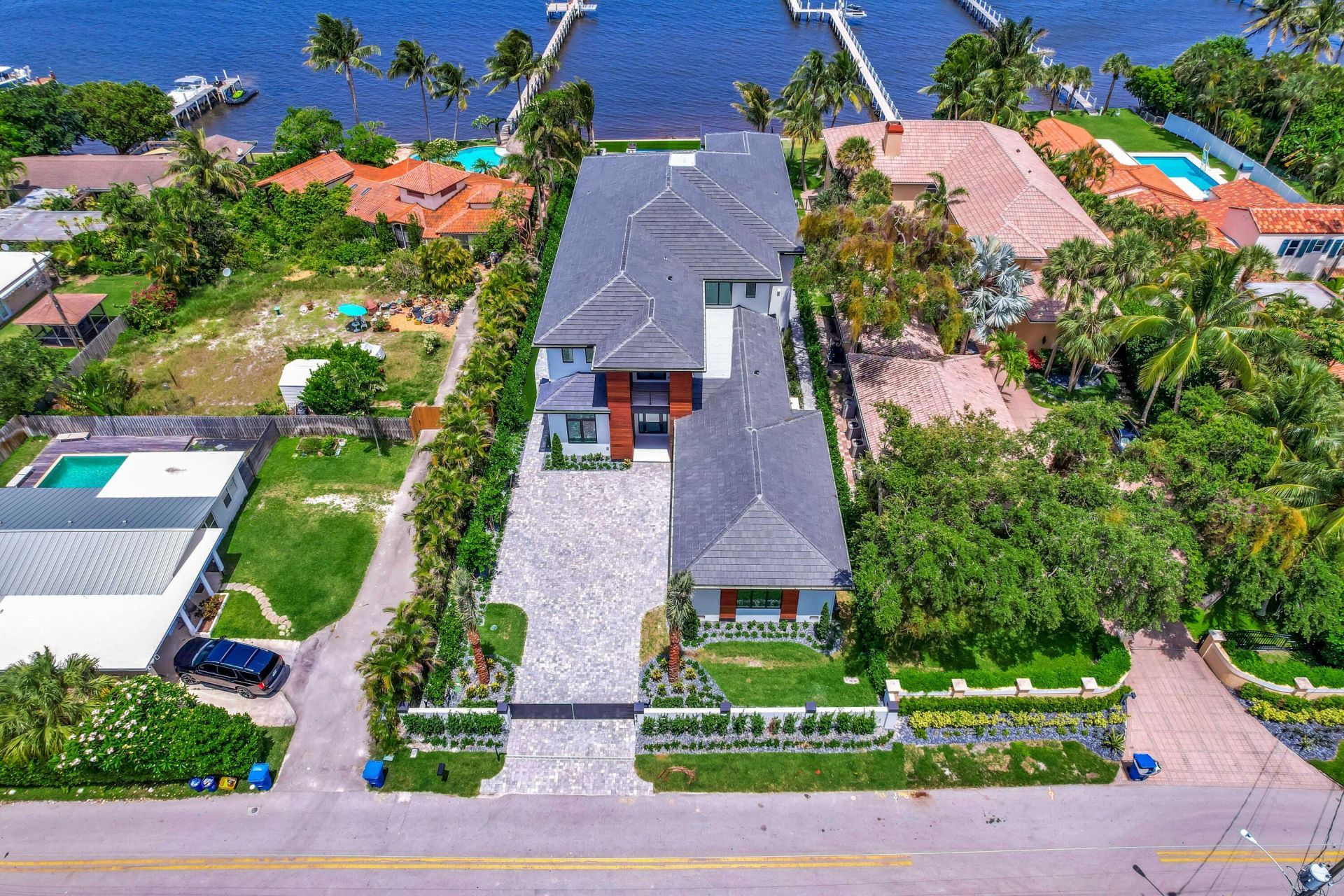 416 S Lake Drive, Lantana, FL 33462 Photo