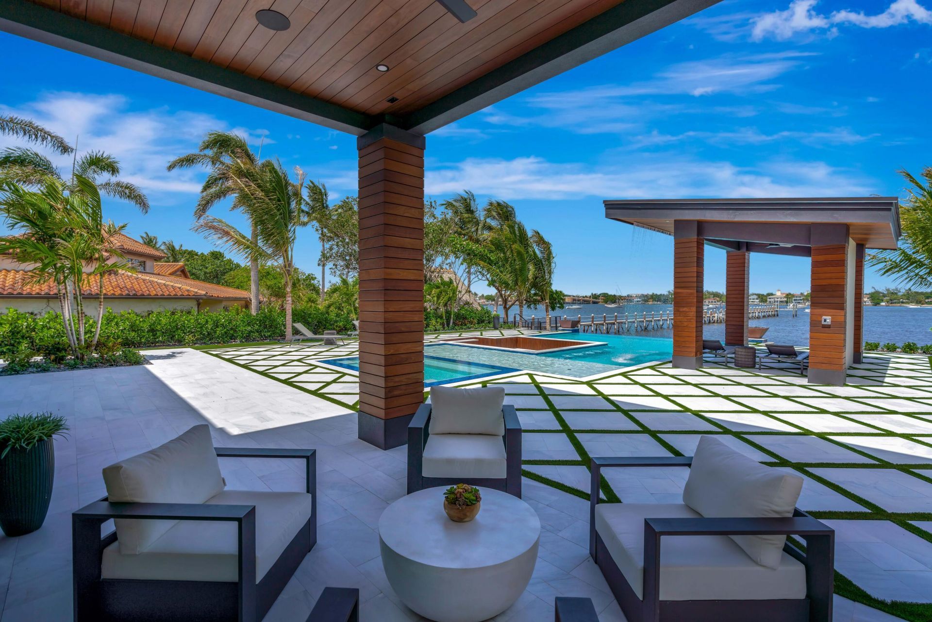 416 S Lake Drive, Lantana, FL 33462 Photo