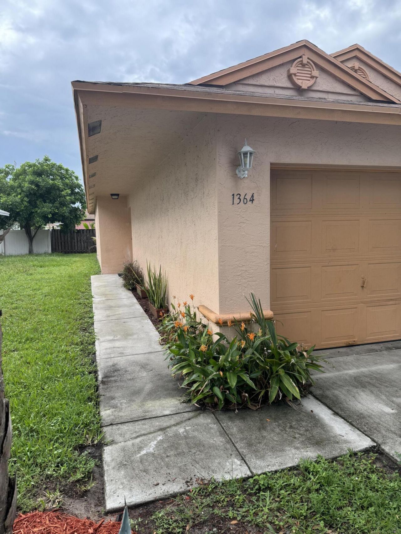 1364 Climbing Rose Lane, West Palm Beach, FL 33415 Photo