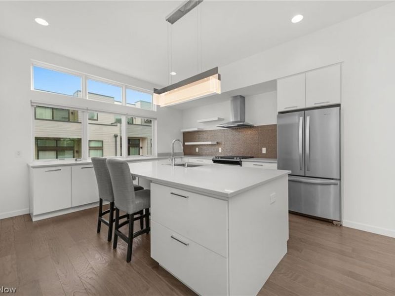 18875 Riversouth Terrace, Unit 35, Fairview Park, OH 44126 Photo 14