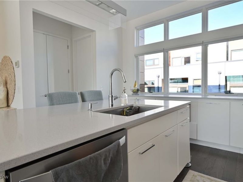 18875 Riversouth Terrace, Unit 35, Fairview Park, OH 44126 Photo 15