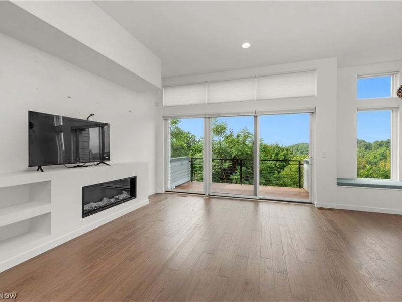 18875 Riversouth Terrace, Unit 35, Fairview Park, OH 44126 Photo 18