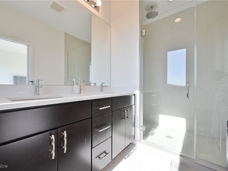 18875 Riversouth Terrace, Unit 35, Fairview Park, OH 44126 Photo 20