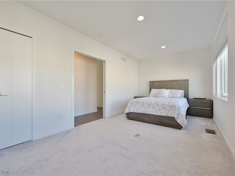 18875 Riversouth Terrace, Unit 35, Fairview Park, OH 44126 Photo 23