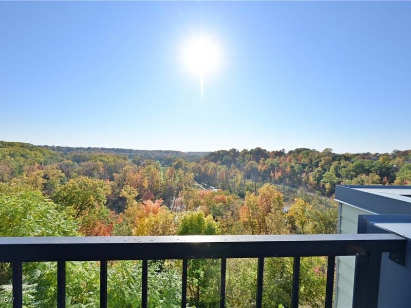 18875 Riversouth Terrace, Unit 35, Fairview Park, OH 44126 Photo 27