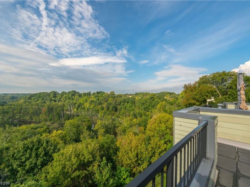 18875 Riversouth Terrace, Unit 35, Fairview Park, OH 44126 Photo 41