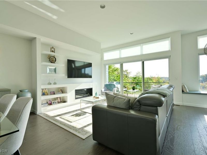 18875 Riversouth Terrace, Unit 35, Fairview Park, OH 44126 Photo 7