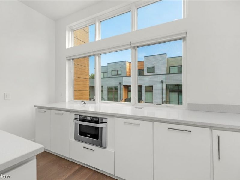 18875 Riversouth Terrace, Unit 35, Fairview Park, OH 44126 Photo 9