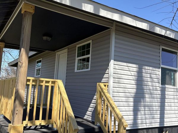 802 Beale Street, Florence, AL 35630