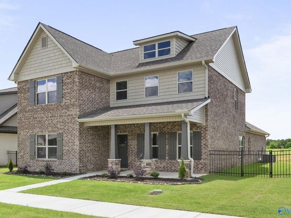 17425 Brooklawn Street, Athens, AL 35611