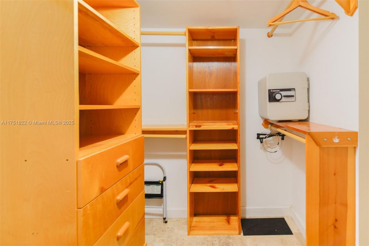 2025 Brickell Ave, Unit 901, Miami, FL 33129 Photo