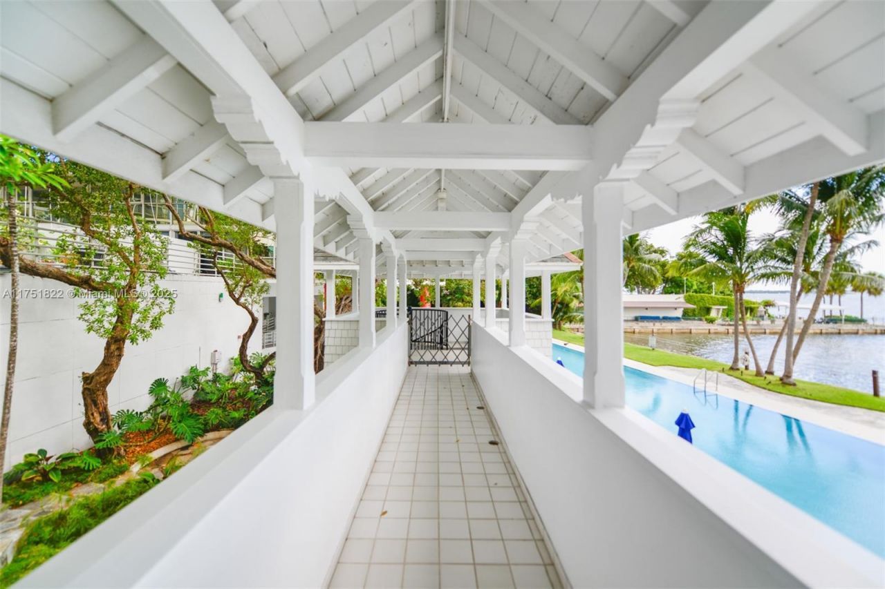 2025 Brickell Ave, Unit 901, Miami, FL 33129 Photo