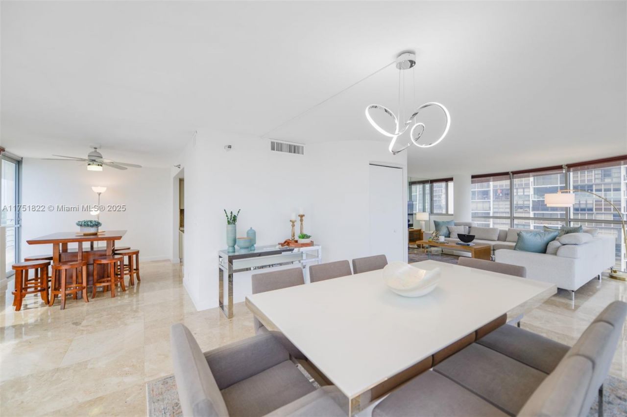 2025 Brickell Ave, Unit 901, Miami, FL 33129 Photo
