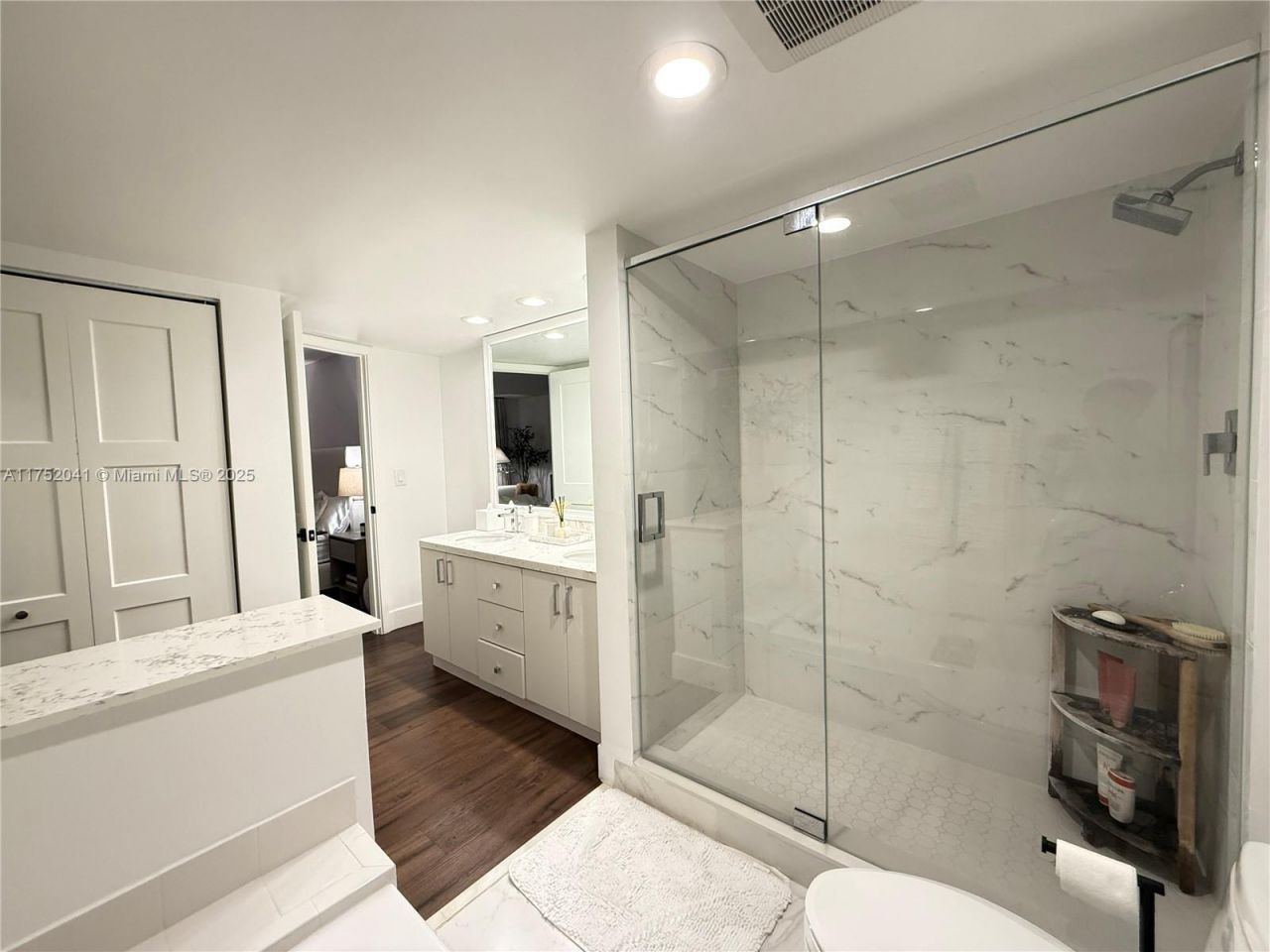 600 Biltmore Way, Unit 215, Coral Gables, FL 33134 Photo