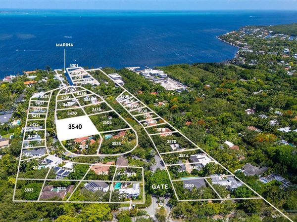 3540 N Moorings Way, Miami, FL 33133