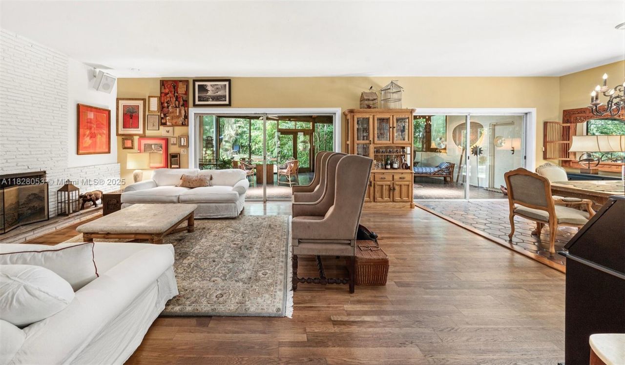 3540 N Moorings Way, Miami, FL 33133 Photo