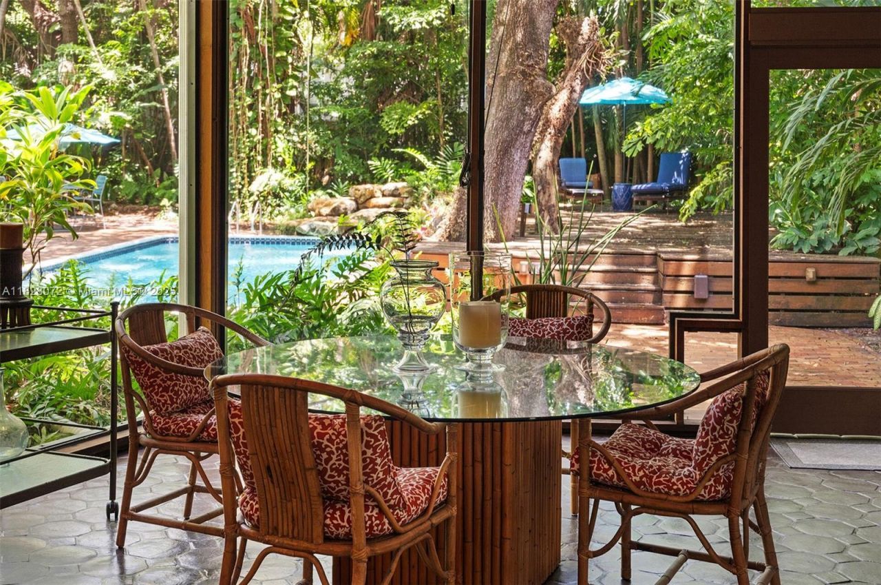 3540 N Moorings Way, Miami, FL 33133 Photo