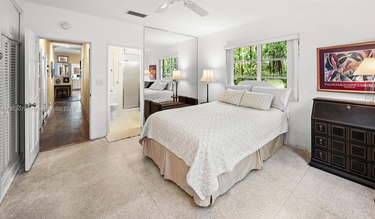 3540 N Moorings Way, Miami, FL 33133 Photo