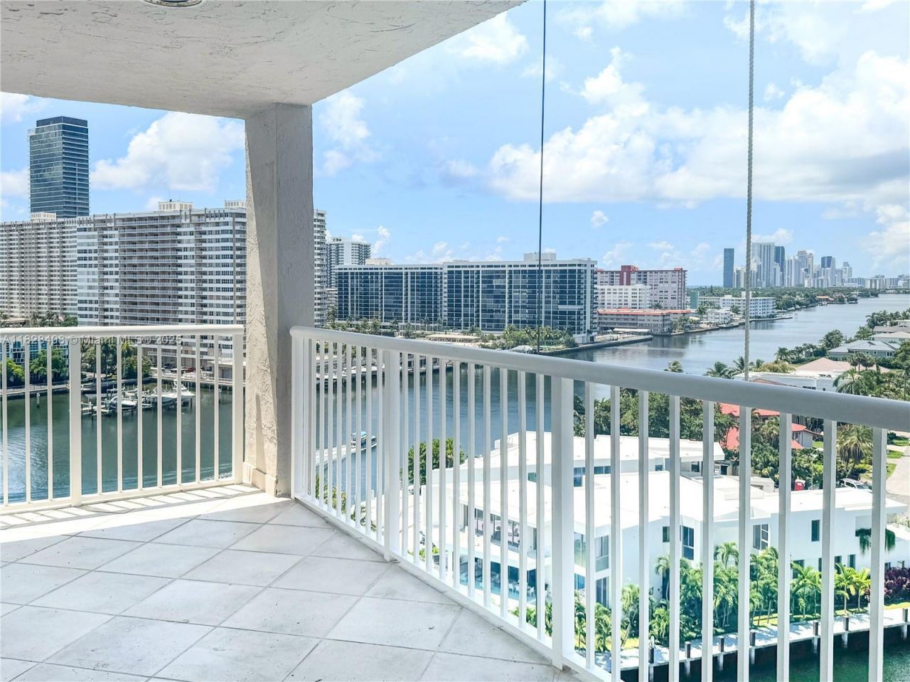 121 Golden Isles Dr, Unit 1107, Hallandale Beach, FL 33009 Photo