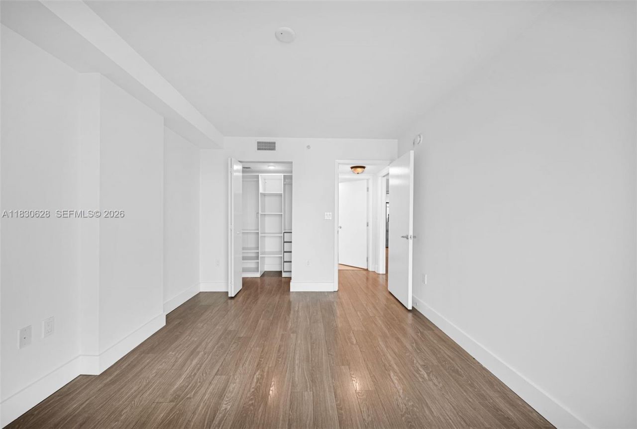 1025 92nd St, Unit 602, Bay Harbor Islands, FL 33154 Photo