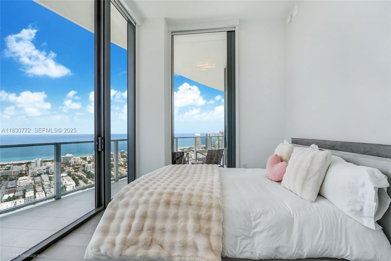 500 Alton Rd, Unit 4401, Miami Beach, FL 33139 Photo