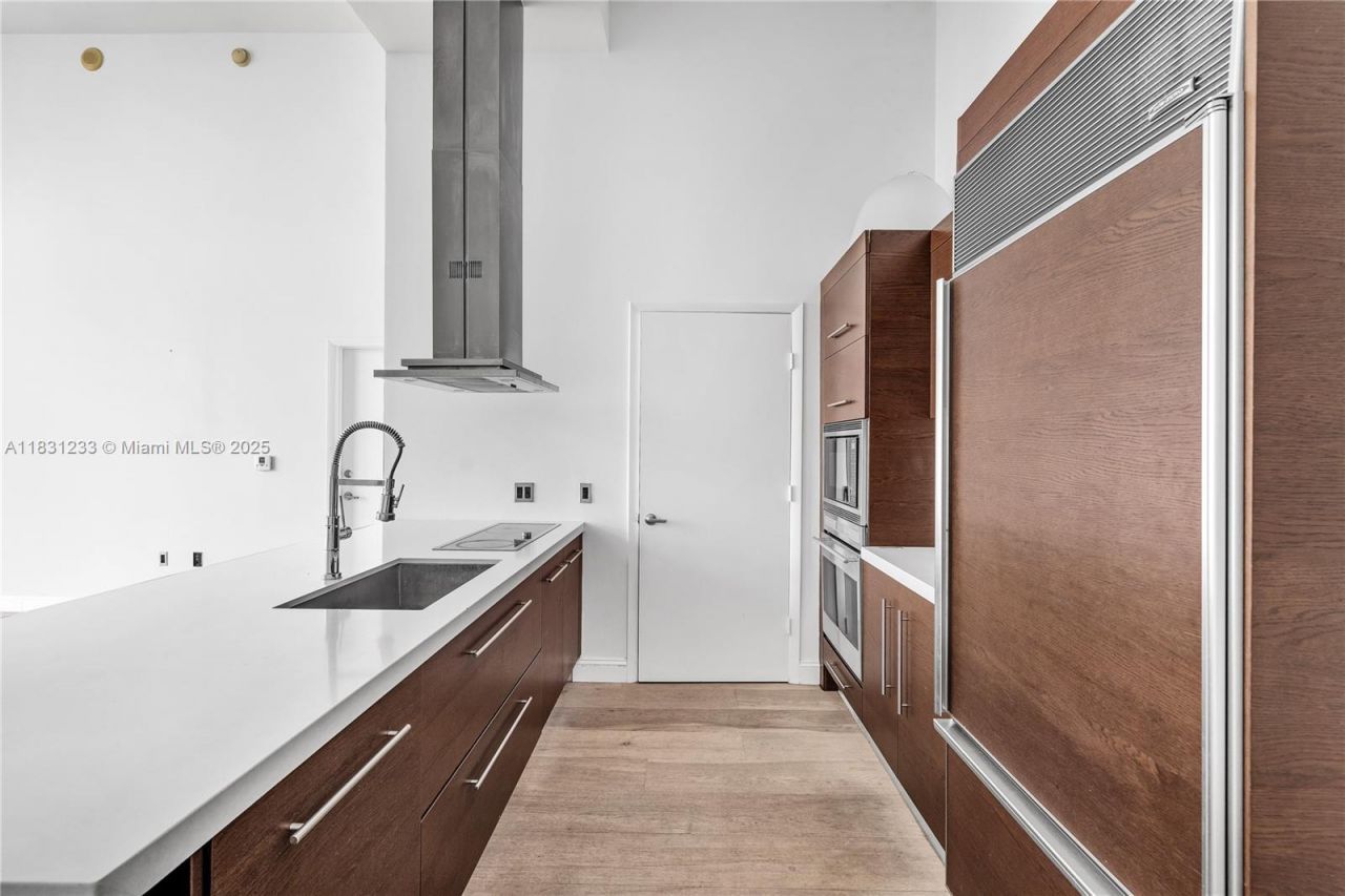 495 Brickell Ave, Unit 1511, Miami, FL 33131 Photo