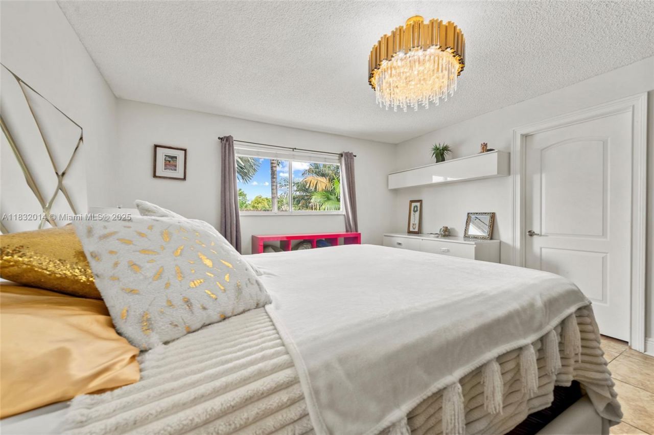 17130 SW 93rd Ave, Palmetto Bay, FL 33157 Photo