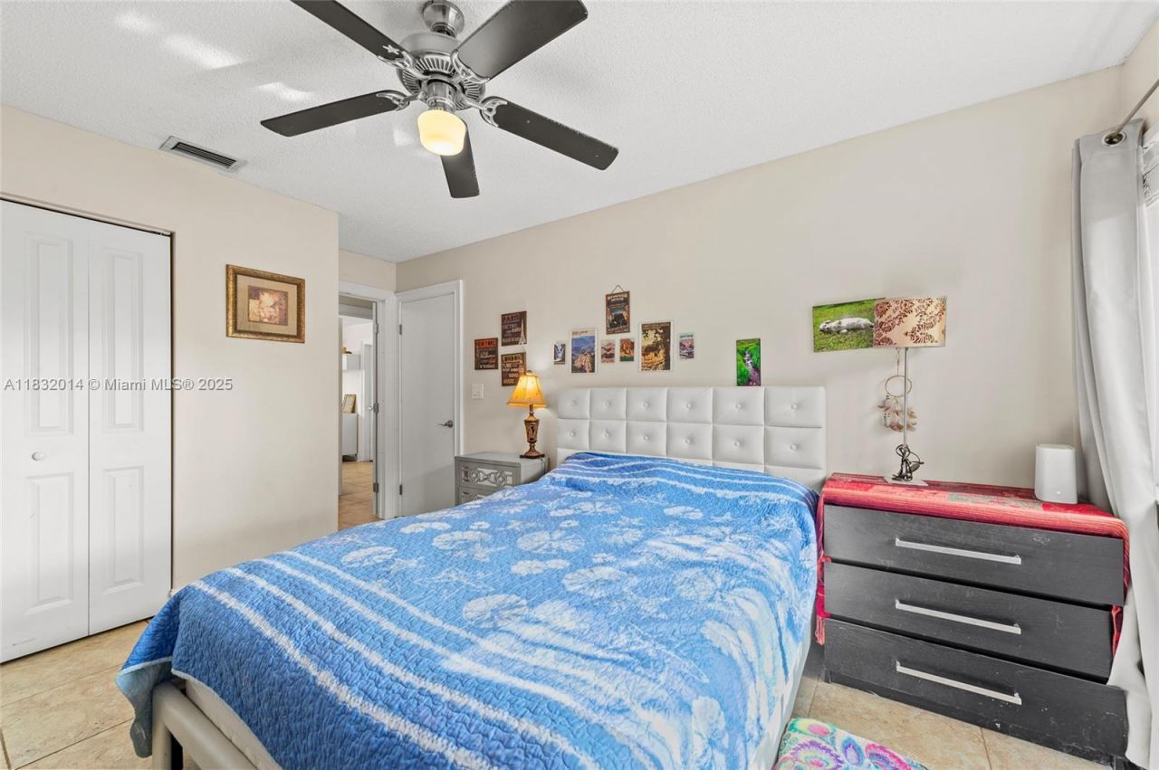 17130 SW 93rd Ave, Palmetto Bay, FL 33157 Photo